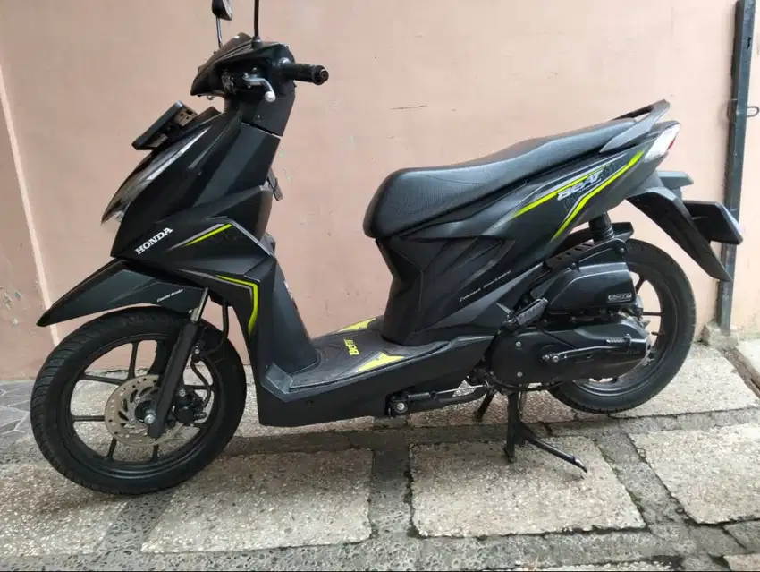 Honda Beat Deluxe CBS ISS MULUS