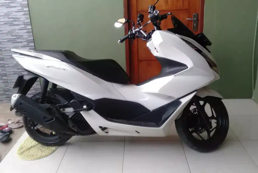 Di jual pcx 2022 KM 22000