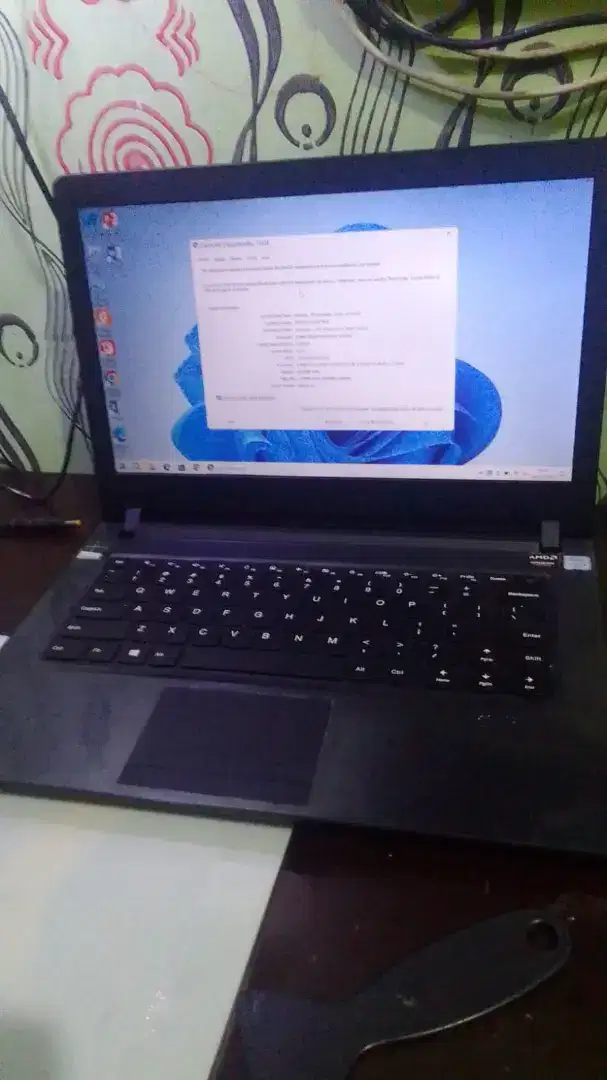 Laptop bekas bagus