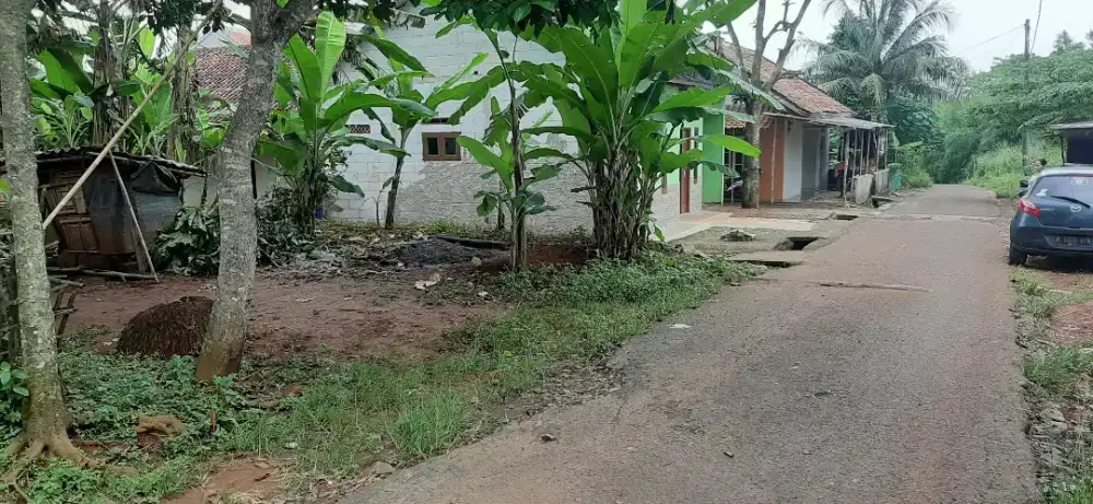 jual tanah 300 mtr Cisauk dekat stasiun cicayur  dan gerbang Giantara