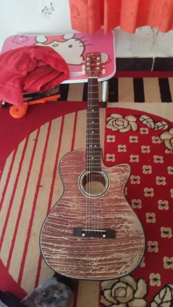 Gitar merk Yamaha