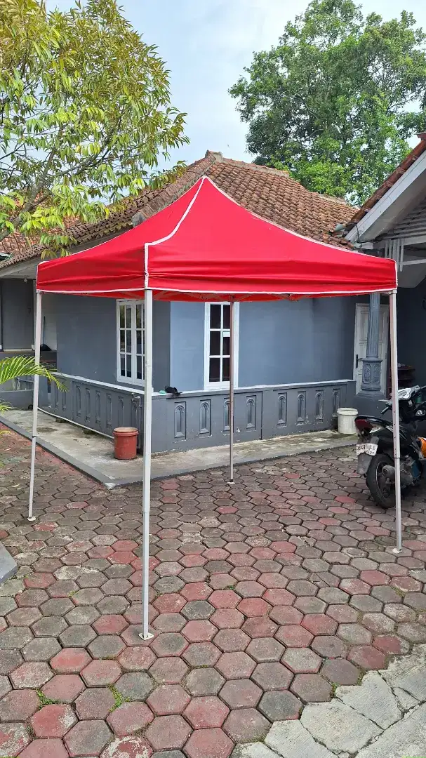 Tenda Stand Untuk Usaha atau Bazar ukuran 2x2