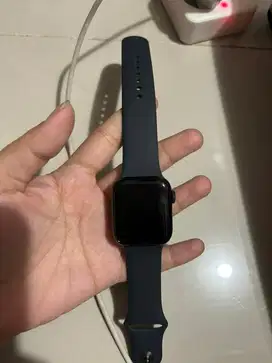 Jam tangan iwatch se biru navy