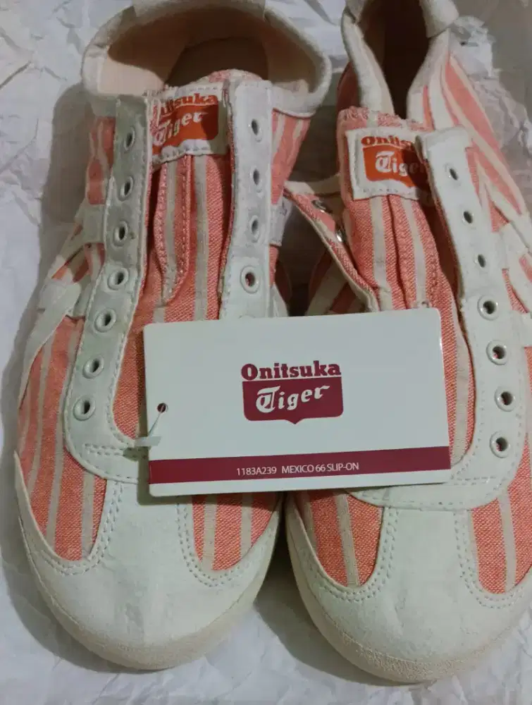Sepatu Onitsuka