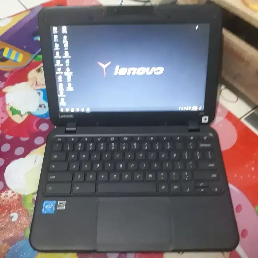 Laptop lenovo layak pakai