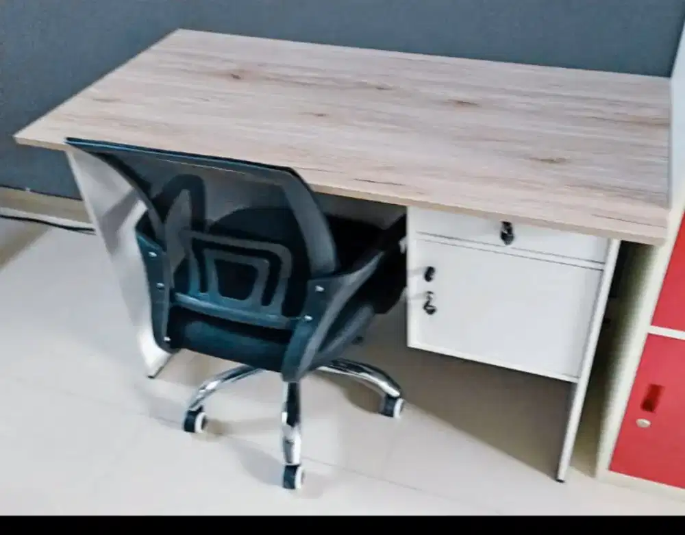 MEJA KERJA / KANTOR + KURSI KERJA /  KANTOR HIDROLIK COD FREE ONGKIR