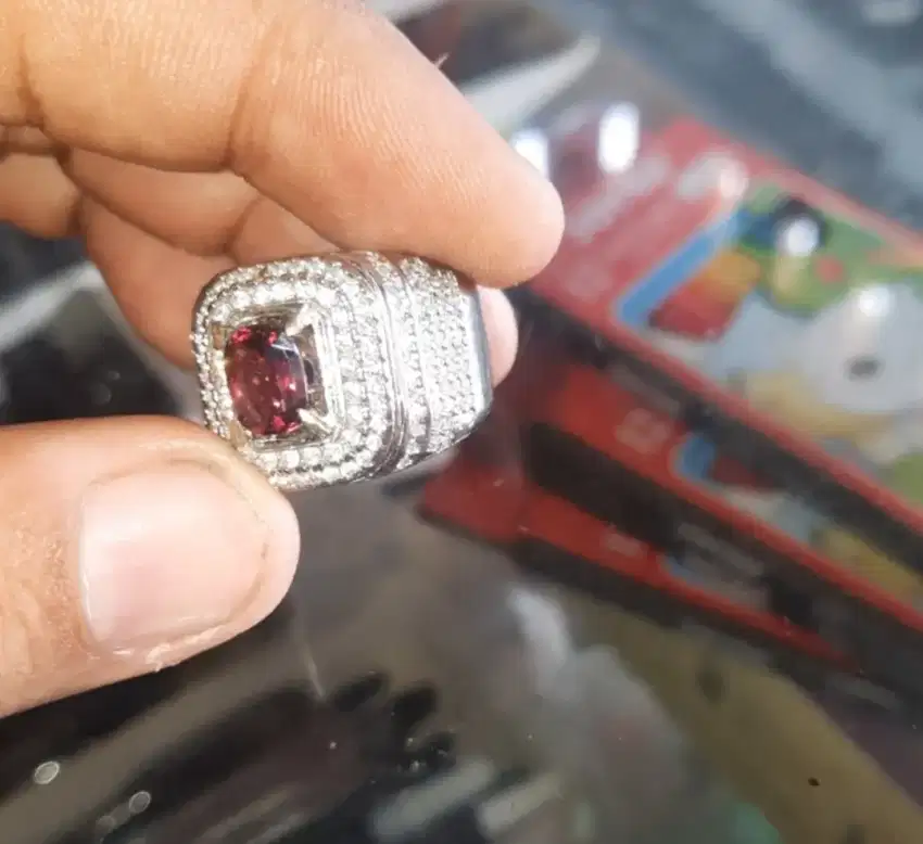 Cincin Natural Umbalite Garnet