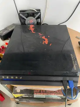 PS4 Pro 1T Monster Hunter Edition