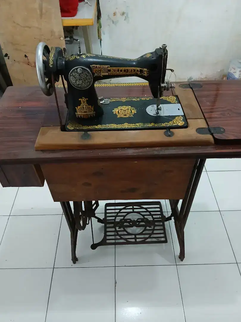 Mesin jahit merk buterfy