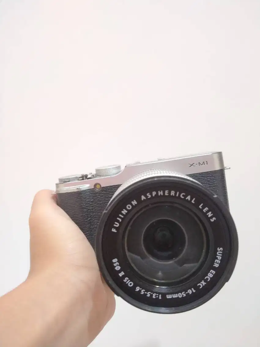 kamera mirrorless Fujifilm XM-1