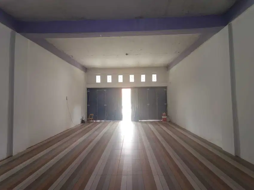 DIJUAL / DISEWAKAN RUKO 2LT FULL RENOVASI LOKASI DEKAT JL. JENDRAL