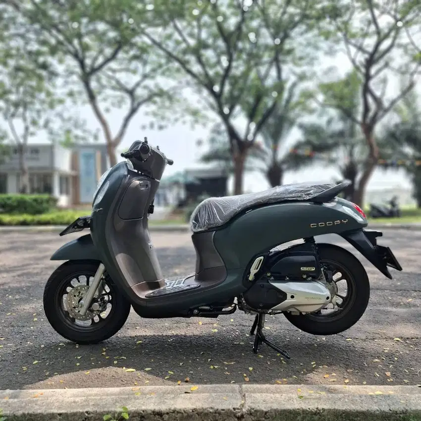 NEW SCOOPY PRESTIGE 2023