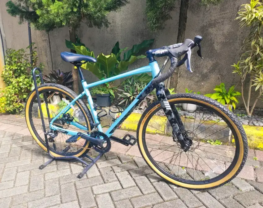 Gravel Bike / Sepeda Polygon Bend R2 Muluss