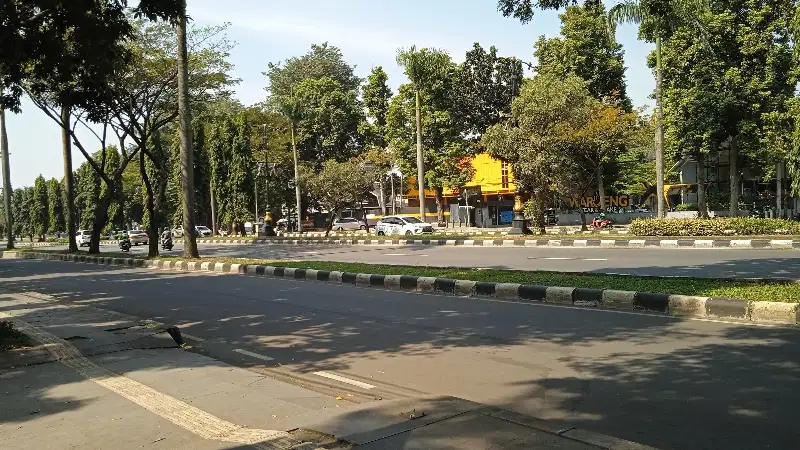 Disewakan Tanah Komersial di Jl Pemda Tegar Beriman Cibinong