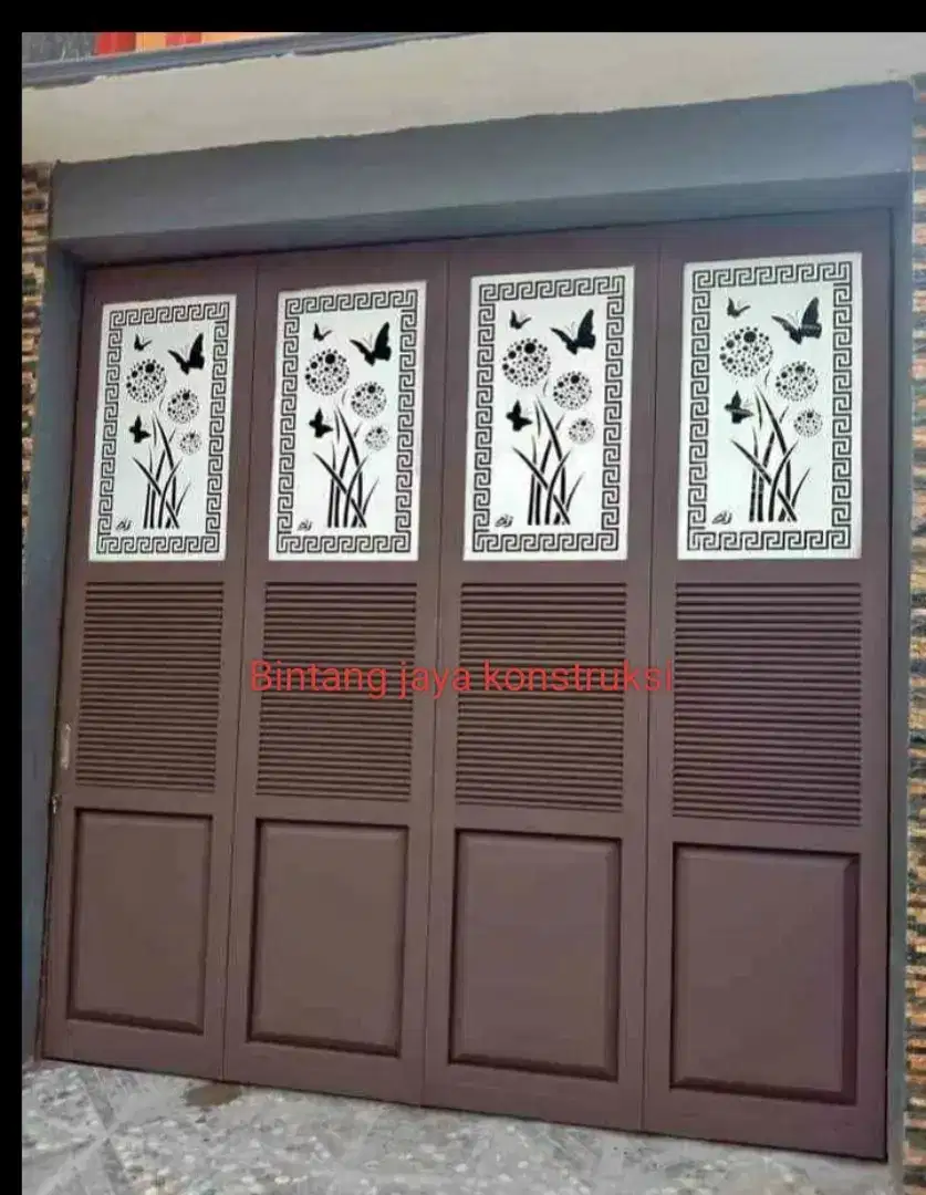 Pintu garasi sliding putar mewah