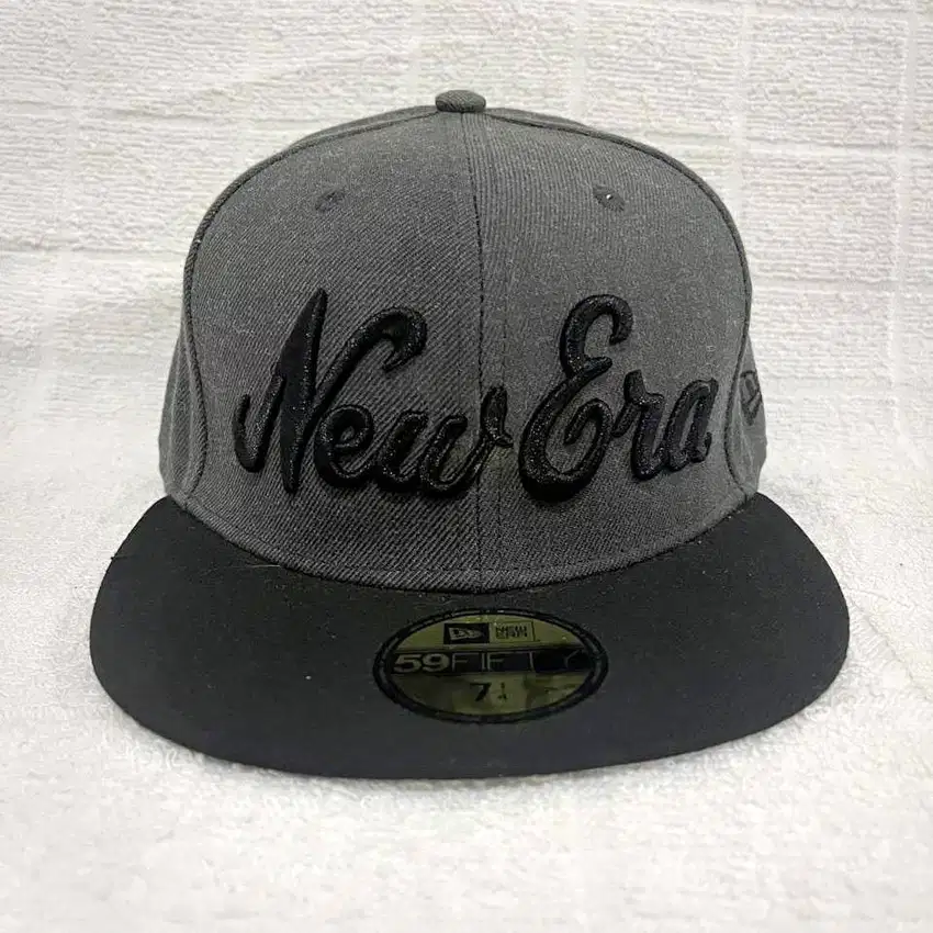 Topi New Era - Script Logo - 59Fifty