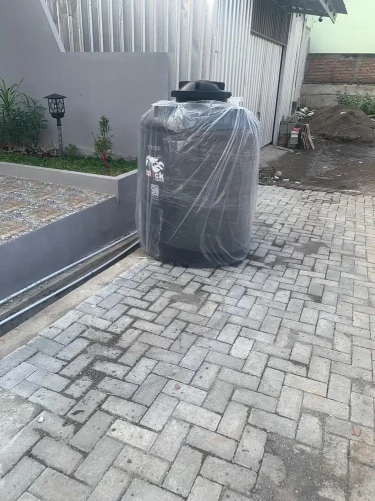 Tandon Air 1100 Liter Black Garansi 20 Tahun
