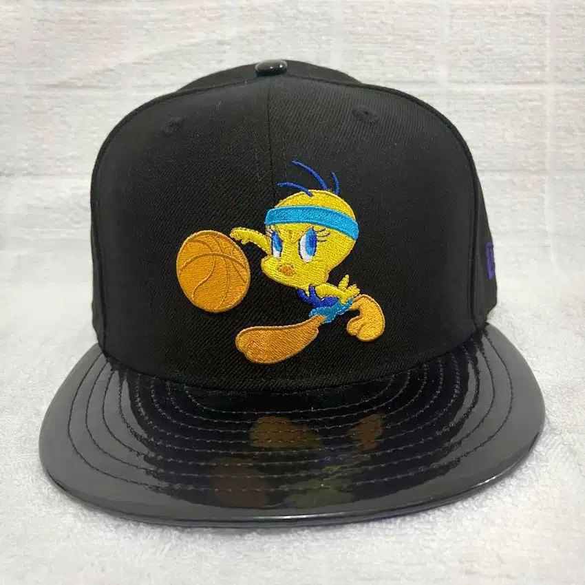 Topi New Era x Looney Tunes / Tweety Basket - 59Fifty