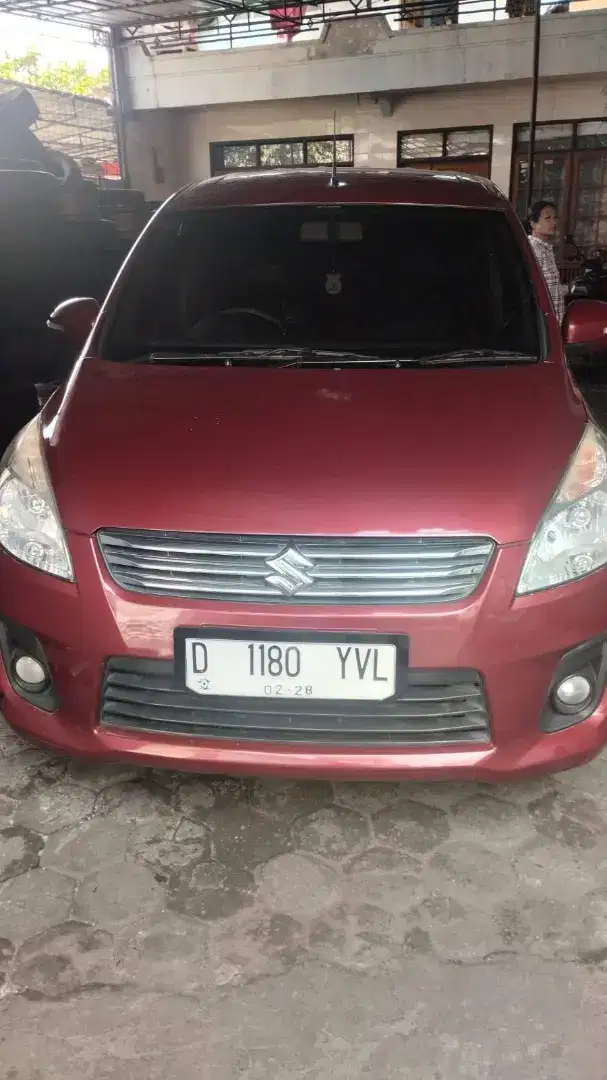 Ertiga GL mt 2013
km 86rb