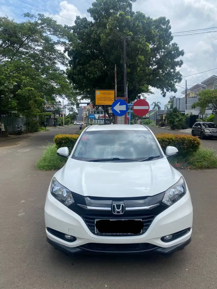 Honda HRV Putih 2016 ( PEMAKAI LANGSUNG ) Tangan Pertama