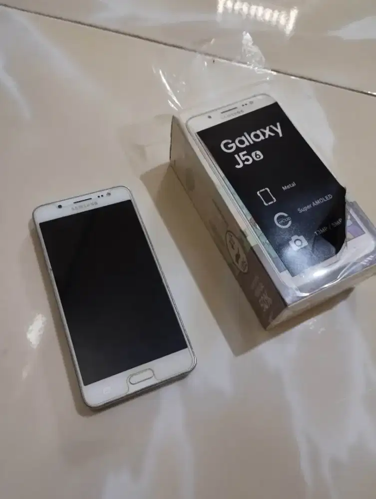Hp Samsung J5 2016 (Minus perlu servis)