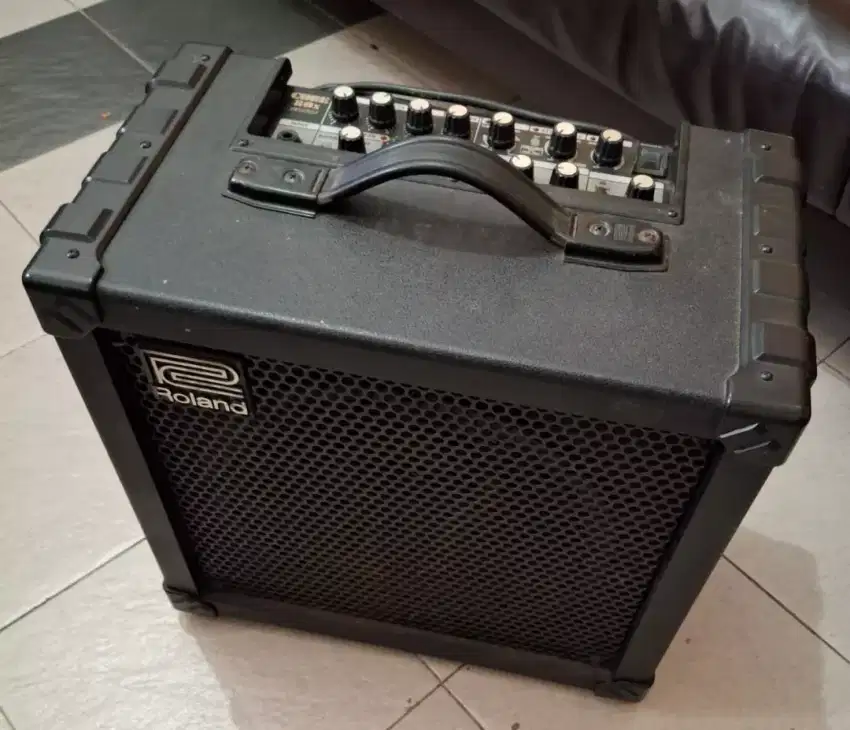 Ampli roland cube80