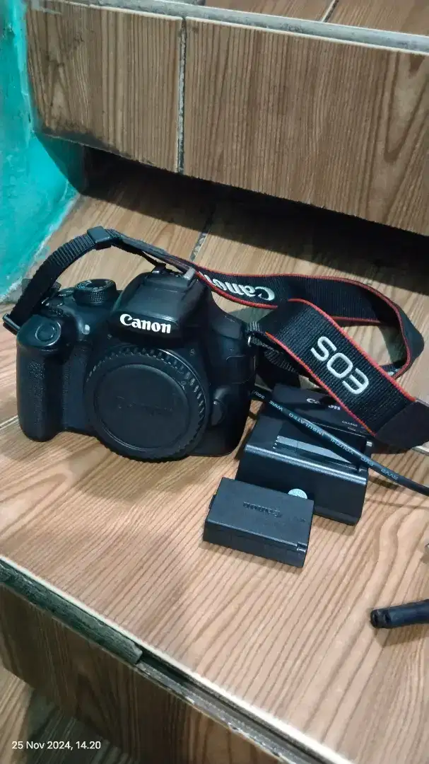 Kamera DSLR canon 1200D