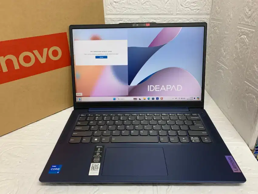 Lenovo ideapad slim 3/i5-12450h/ssd-512gb/ram-8gb/14inci/buka segel