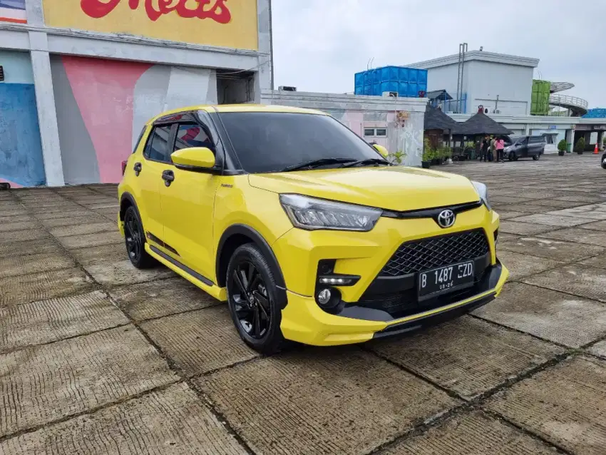 ( KM 14 Ribu ) Toyota Raize GR Sport 1.0 Turbo AT 2021