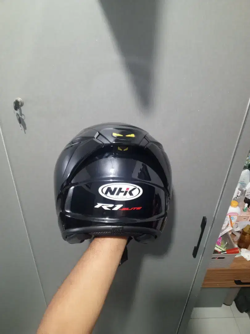 NKH R1 ELITE HITAM GLOSSY