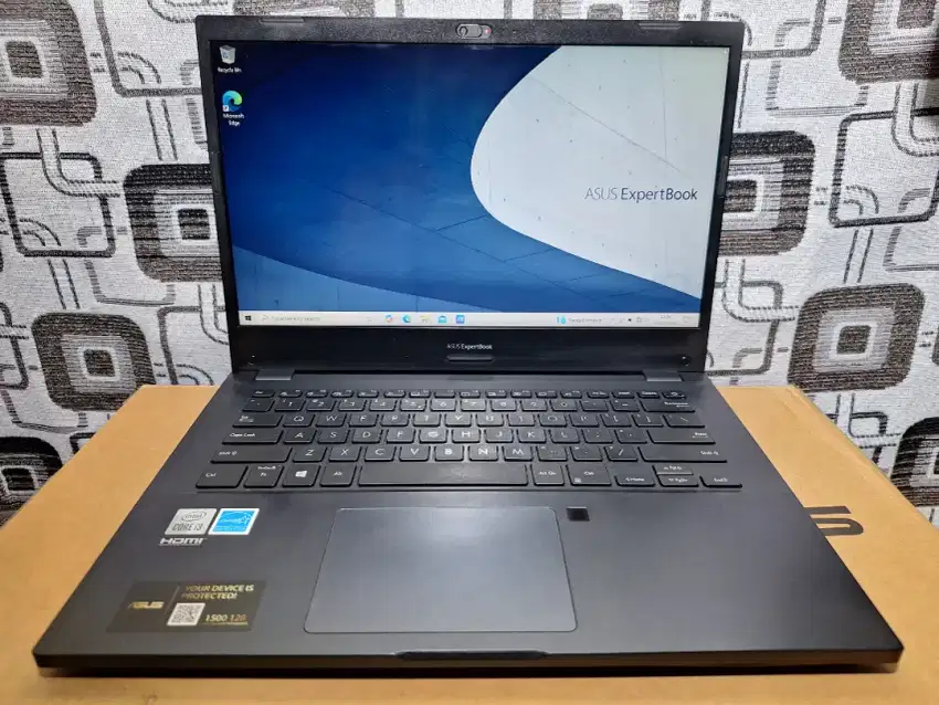 Laptop Asus ExpertBook Core i3 gen 10 SSD windows ori mantap