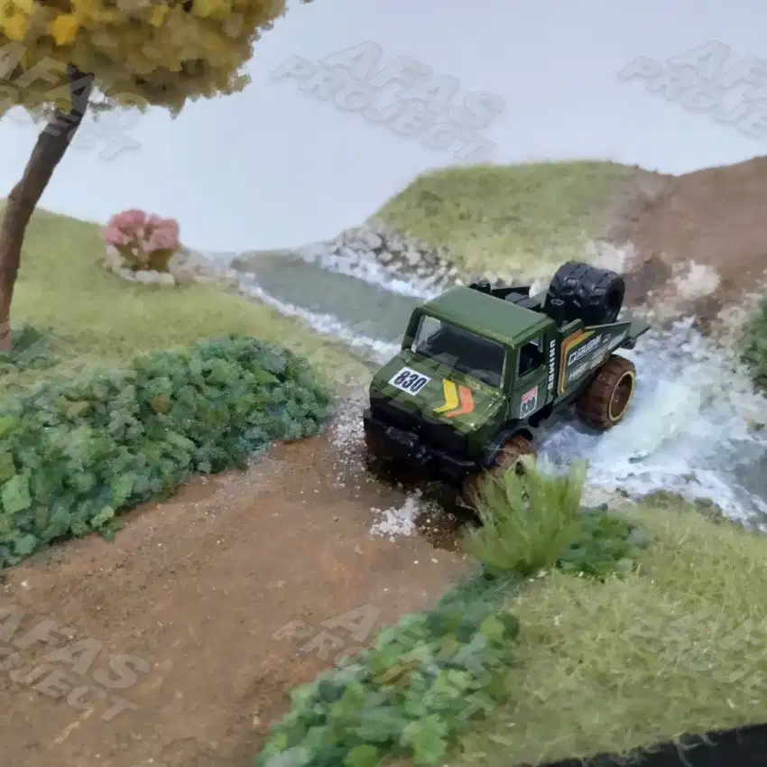 DIORAMA OFFROAD SUNGAI SKALA 1:64