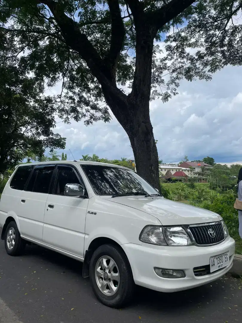 Kijang LGX 1.8 EFI Bensin Manual 2003 Putih Asli