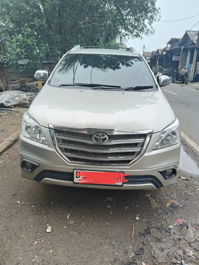 Jual mobil kijang Innova