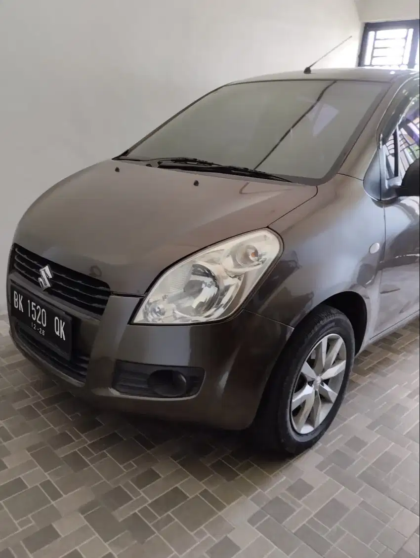 DIJUAL CEPATTT MOBIL SECOND SUZUKI SPLASH