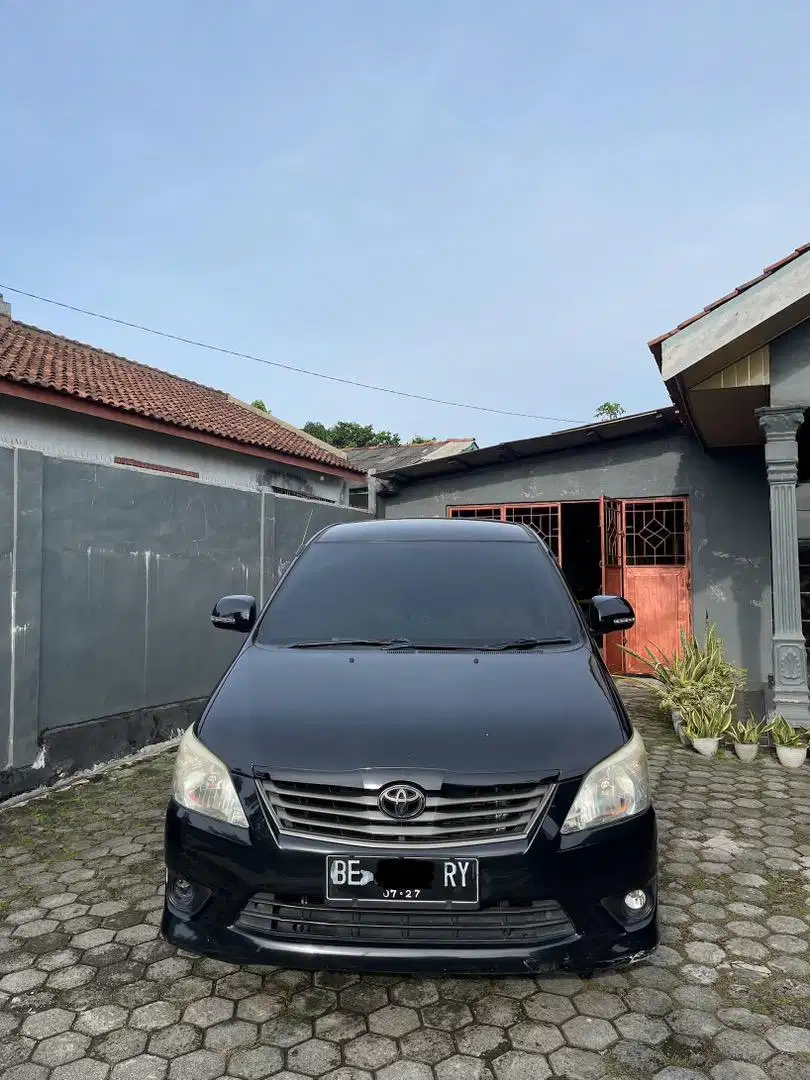 Kijang Innova Diesel Tahun 2012