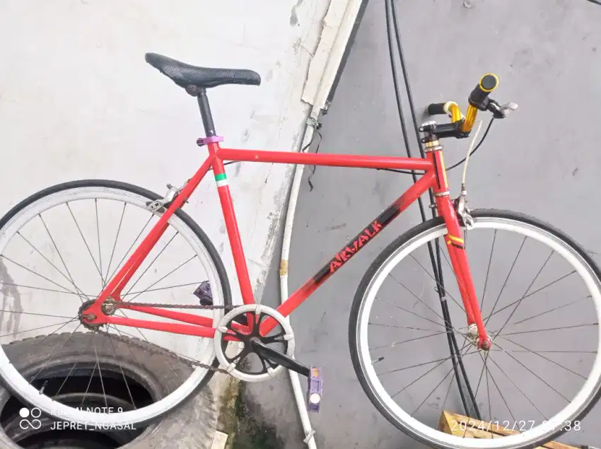 Basic AIRWALK fixie. SIAP PAKAI langsung GOWESS