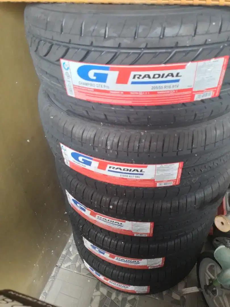 Ban GT radial 215 55 R17 nik 2024