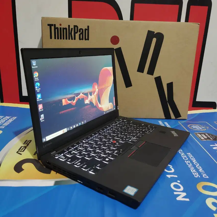 Laptop Lenovo Ultrabook Thinkpad X270 Intel Core i7 7th 8/256 MANTUL