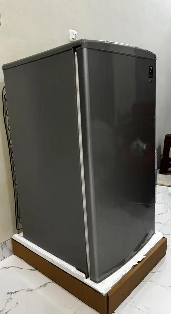 Dijual Freezer AQUA AQF-S4(S)