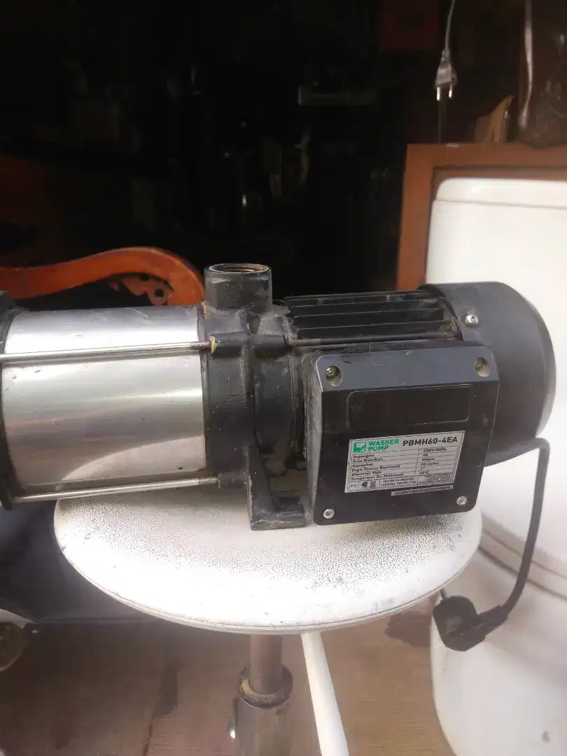 Mesin air semi atau boster