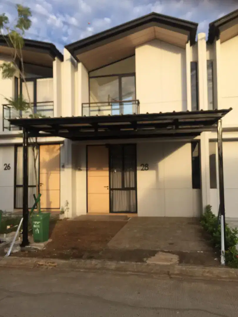 Disewakan rumah cendana cove di sentral karawaci