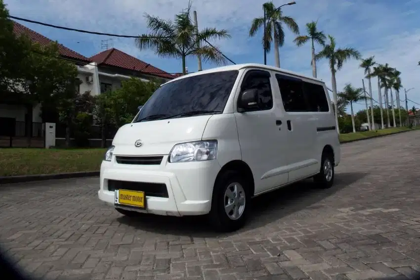 GRAN MAX 1.3 FF 2014 (L) DP 10jt DAIHATSU GRAND MAX STATION