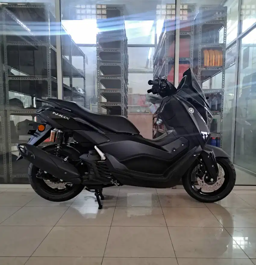 Nmax neo s keyles hitam