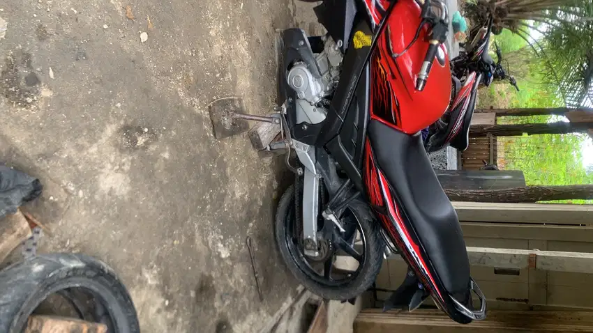 Dijual yamaha vixion 2010