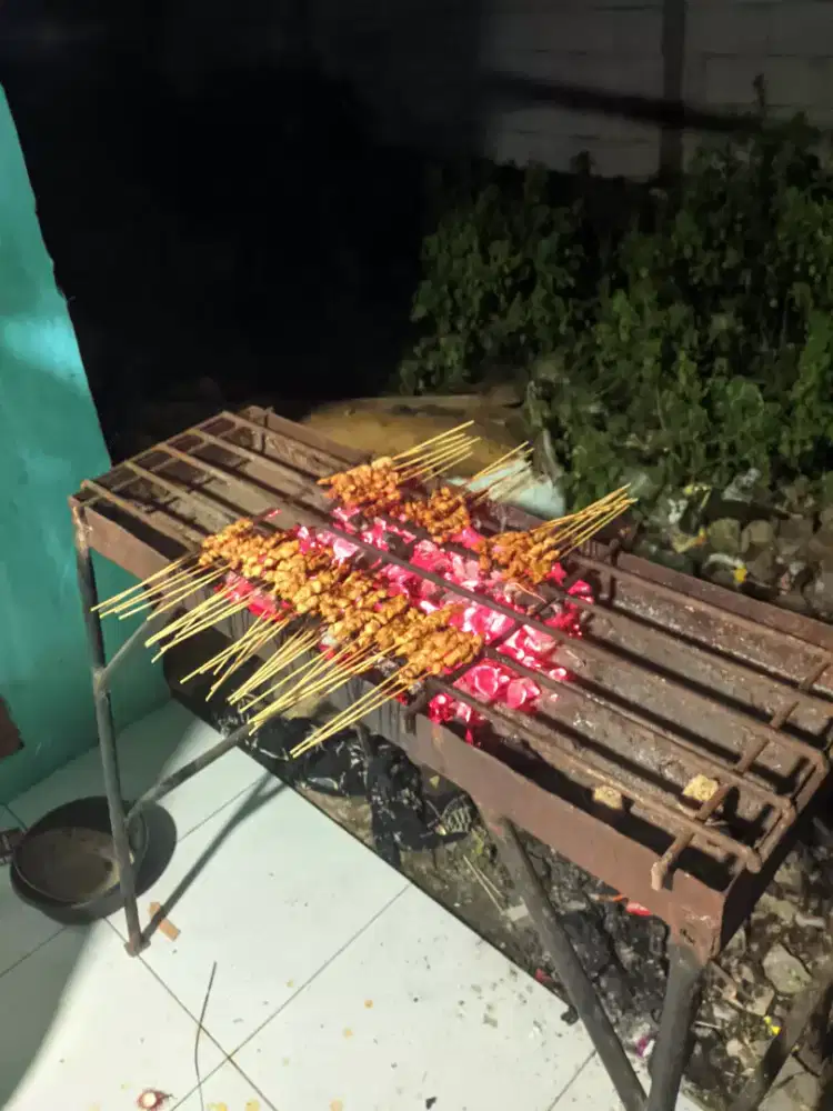 PANGGANGAN BESAR. SATE- AYAM-IKAN BAKAR  (UKURAN BESAR)