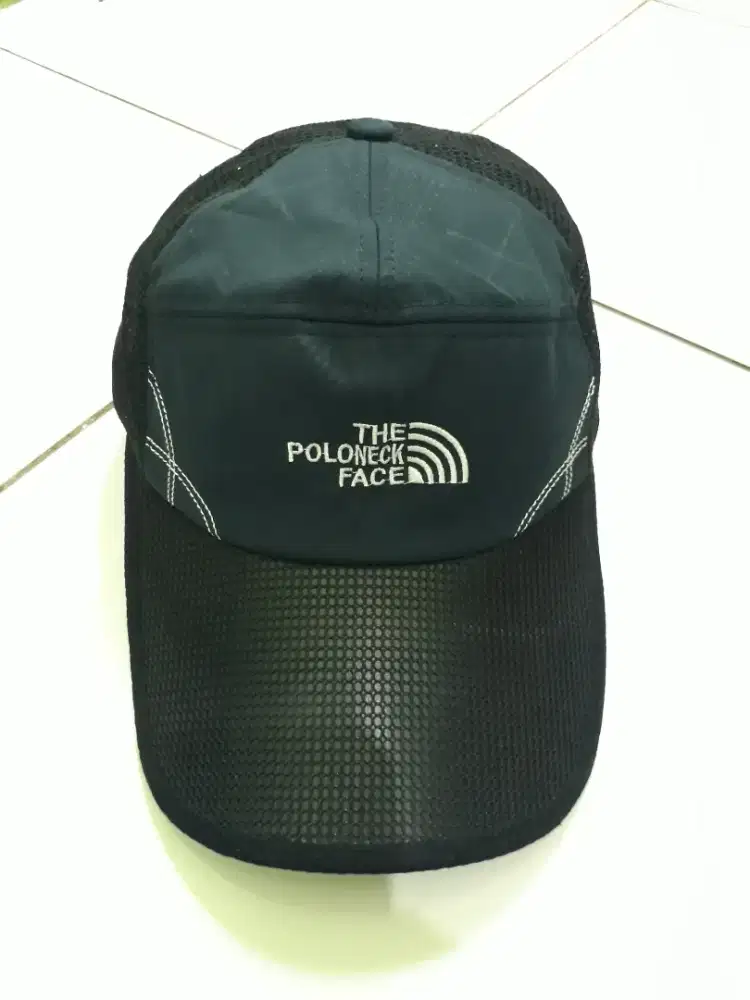 Topi olahraga improt siap pake minat ambil ke rumah
