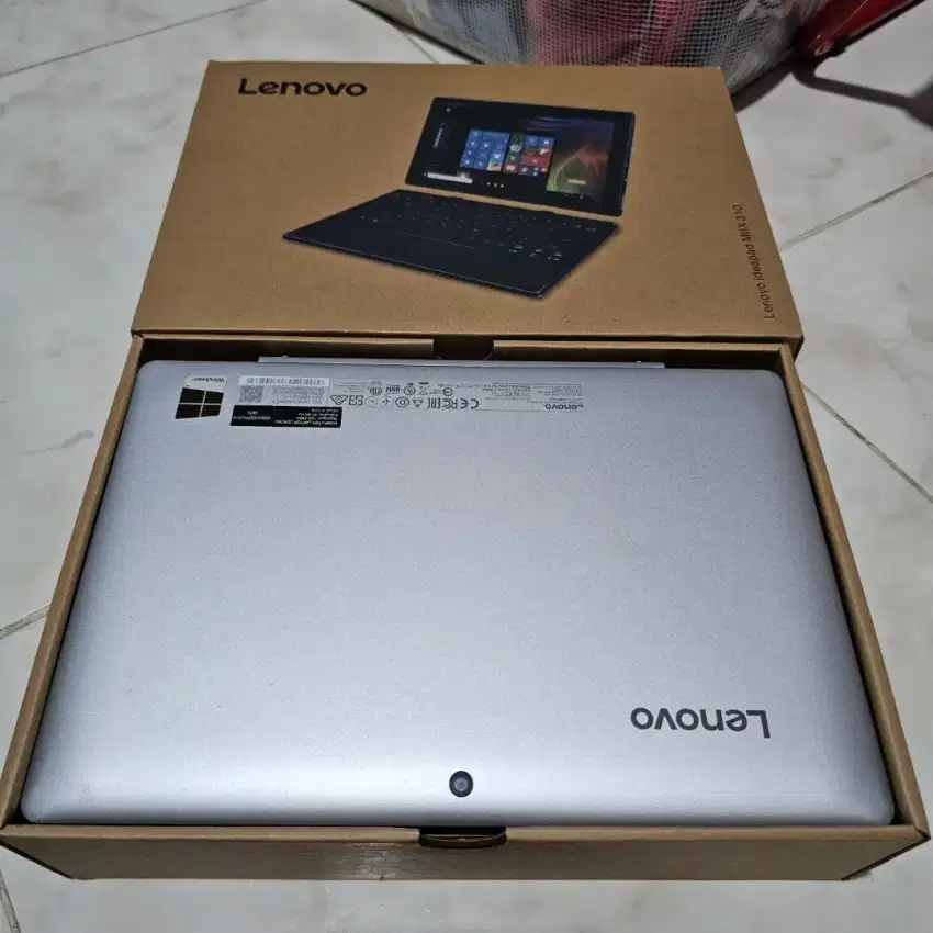 Lenovo Ideapad MIIX 310 NYALA mulus terawat