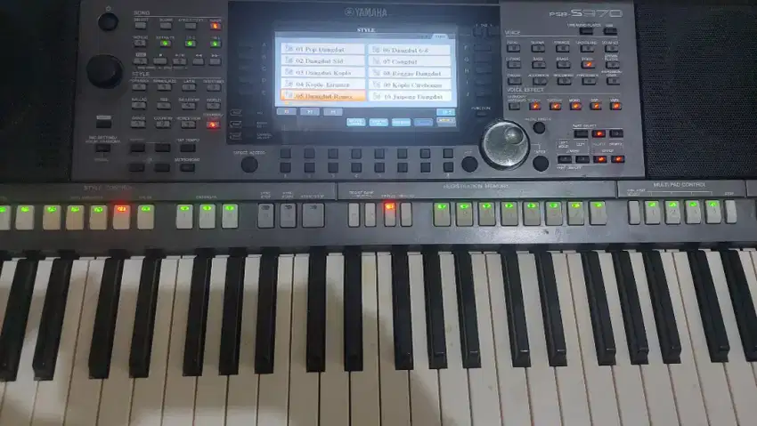 YAMAHA PSR S970