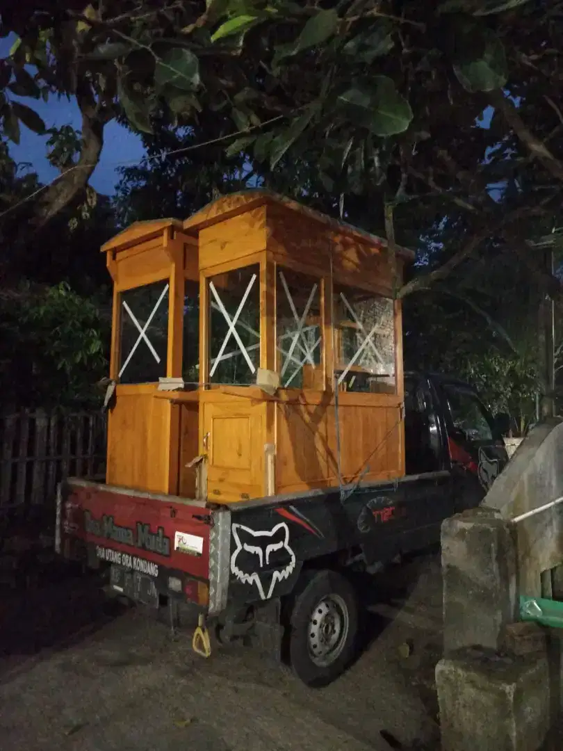 Gerobak Angkringan Bakso Mie Ayam PeceL Bubur Sate Martabak Ronde dlL